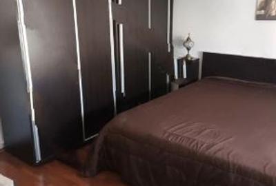 Apartament cu 2 camere decomandat, mobilat în Vitan