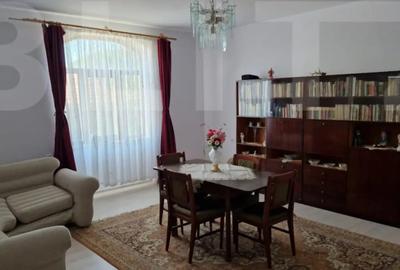 Casă cu 4 camere cu Teren 3166 Mp în Bejan - 9