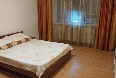 Apartament cu 2 camere decomandat în Rovine - 2