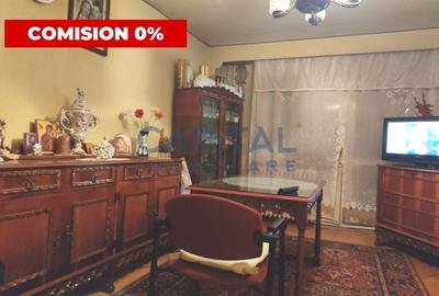 Apartament cu 3 camere decomandat în Zorilor