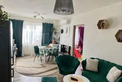 Apartament cu 3 camere decomandate, etaj intermediar, bloc cu lift.