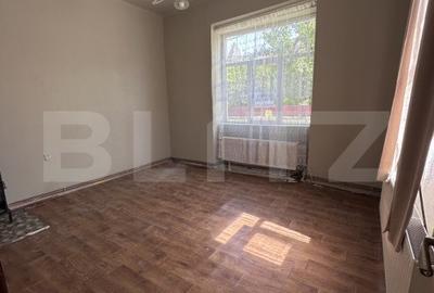 Apartament central, la casa  ,posibilitate spatiu comercial - 7