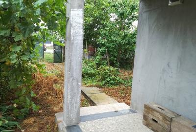 Casă cu 2 camere cu Teren 1000 Mp în Poienarii Burchii - 3