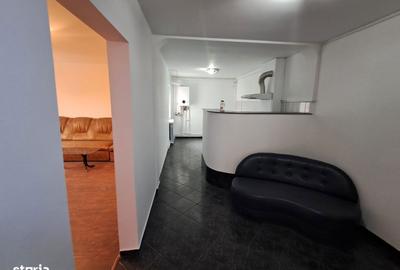 Apartament cu 3 camere în Central - 15