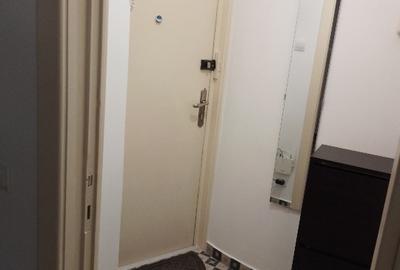 Particular  inchiriez  spatiu  birou  zona   Mosilor - 5