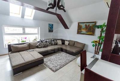 Apartament cu 4 camere cu loft semicentral Horea