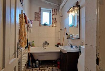 Casă cu 4 camere decomandat cu Teren 230 Mp în Central - 4