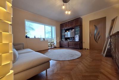 Cu acces facil spre Centru. Etajul 2. GARAJ SUB BLOC SI BOXA. - 2