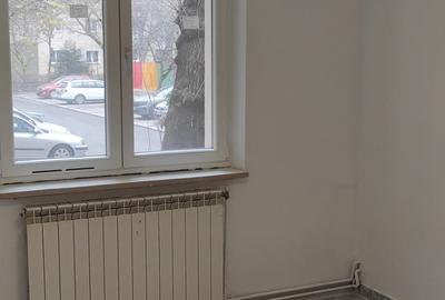 Inchiriere 3 camere,5 minute metrou Piata Sudului, centrala termica, 2 bai - 1