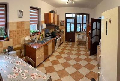 Casă cu 3 camere cu Teren 1500 Mp în Gura Văii - 7