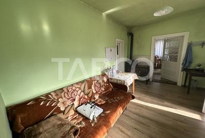 Casa de vanzare 2 camere 75mpu teren liber 982 mp anexe Sat Vad - 4