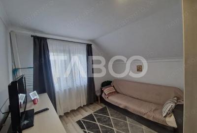 Casă cu 4 camere cu Canalizare în Cristian - 5