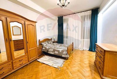 Apartament exclusivist 5 camere, ultracentral, Piata Universitatii - 11