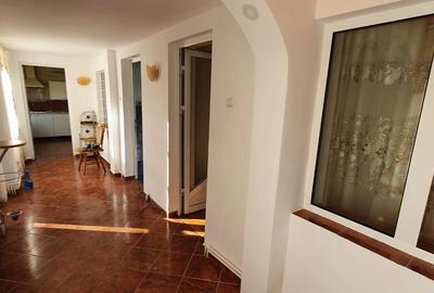 Zona AFI Palace casa 2007 parter 3 camere  la 117000 euro - 11