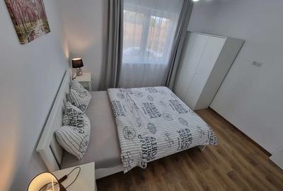 Propietar inchiriez apartament 3 camere - 6