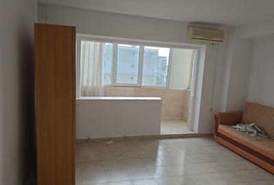 Garsonieră decomandată în Inel II - 2