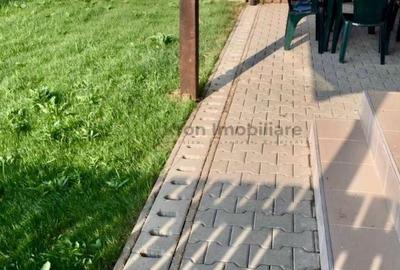 Apartament 2 camere cu gradina proprie Sanpetru - 4