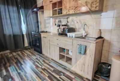 Casă cu 13 camere cu Teren 700 Mp în Bariera Vâlcii - 5