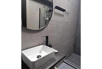 Garsonieră decomandată în Central - 3