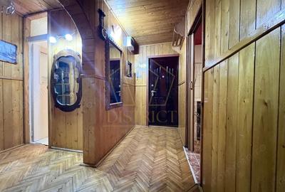 Apartament spatios cu 3 camere | Dambovita | Restaurant Nora - 1