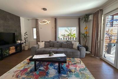 Casă individuală cu 5 camere cu Canalizare în Nord - 1