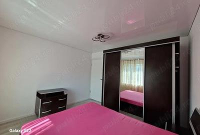 Navodari, vand apartament 2 camere zona sud, decomandat, mobilat si utilat - 2