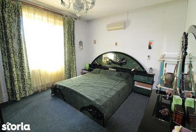 Casă cu 6 camere decomandat cu Teren 335 Mp în Central - 4