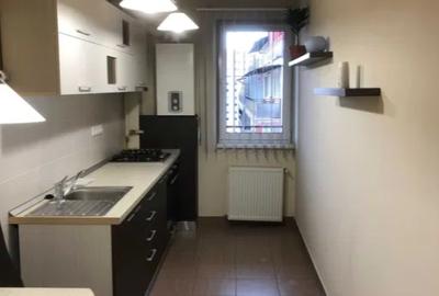 Garsonieră decomandată, mobilată în Mărăști