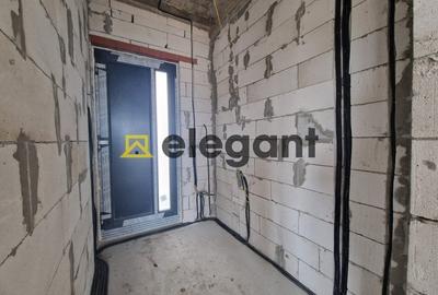 Casa, parter cu pod, 80 mp utili, teren 477 mp, zona Metro - 9