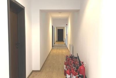 Cladire renovata, pretabila pentru hotel, pensiune, retreat, centru, etc - 5