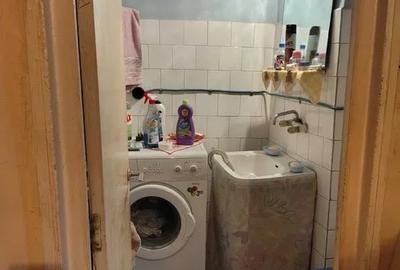 Apartament 3 camere 73mp, 2 bai, 2 balcoane, etaj 6, zona str. 21 Decembrie - 6