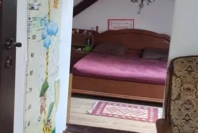 Apartament cu 4 camere decomandat, mobilat în Central - 2