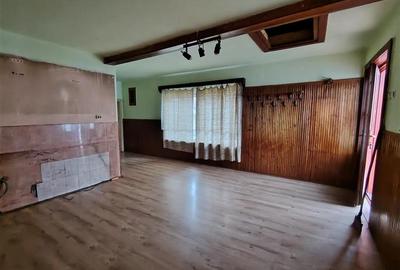 Duplex cu 2 camere cu Canalizare în Central - 8