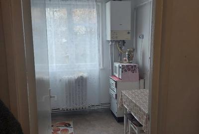 Vând Apartement Trei Camere, Ocazie, - 4