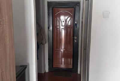 Garsonieră decomandată în Bucium - 3