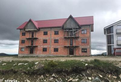 Casă cu Teren 360 Mp în Baia de Fier - 3