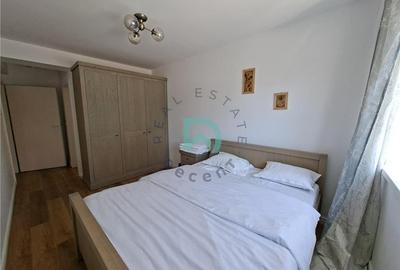 Apartament cu 3 camere decomandat în Tractorul - 8