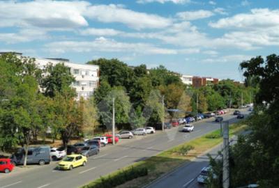 Apartament 4 camere, 1 Mai , Insula, centrala termica, langa - 6