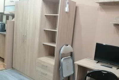 Garsonieră nedecomandată, mobilată în Soarelui - 2