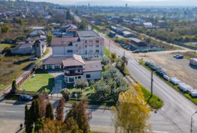 Casă cu 7 camere cu Teren 1617 Mp în Central - 45