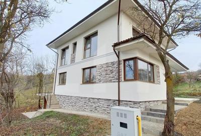 Casa individuala, 165 mp utili, teren 700 mp, Chinteni - 1