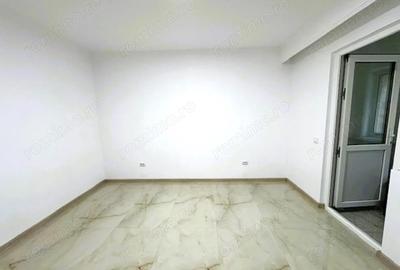 Spațiu comercial, de 72 mp, în Central - 13