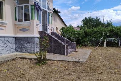 Casă cu 4 camere în Măldărești - 4