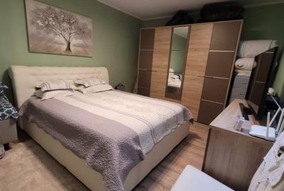 Inel II - Bratianu  -Mobexpert casa 2 camere centrala gaze mobilata - 89000 euro - 9