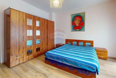 Casă cu 7 camere cu Garaj în Platoul Izvor - 4