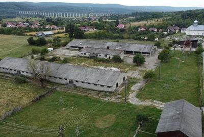 Spațiu comercial, de 5,000 mp, în Lacurile - 3