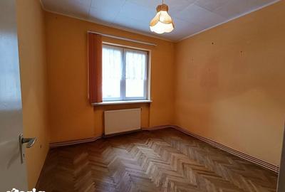 Apartament cu 4 camere semidecomandat în Săsar - 8