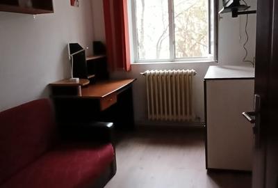 Apartament 3 camere, decomandat, zona Pacurari - 2