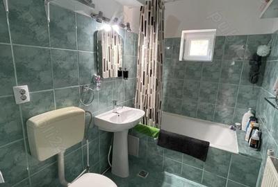 Apartament cu 4 camere decomandat în Turda - 5