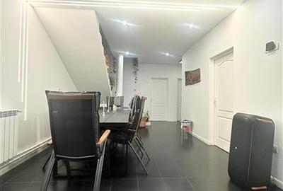 Casă individuală cu 5 camere cu Canalizare în Valu lui Traian - 16